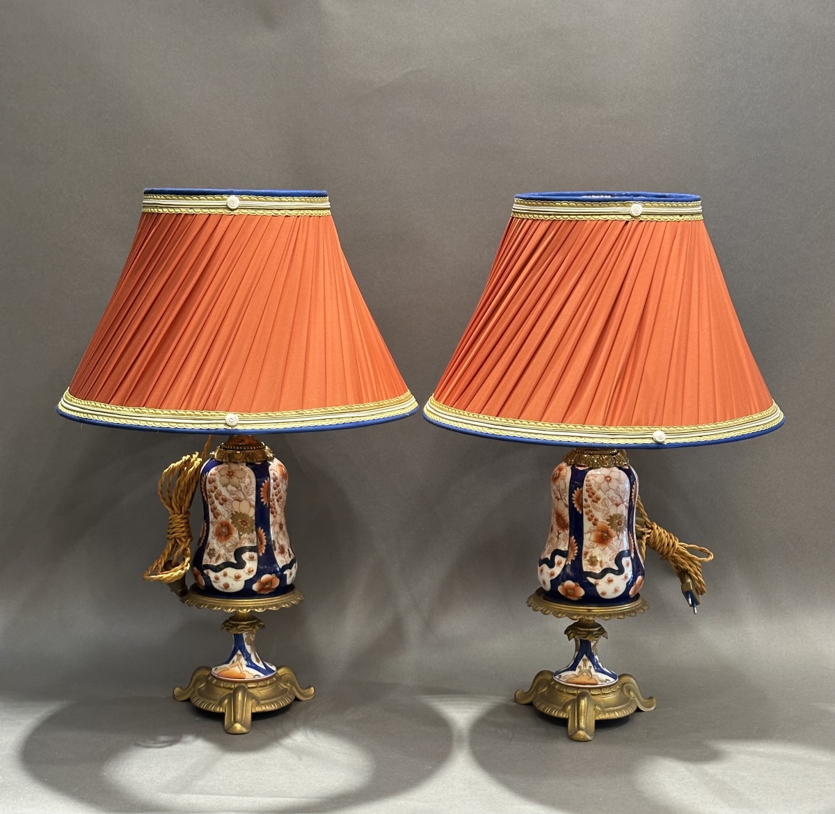 Pair Of Porcelain Lamps-photo-2