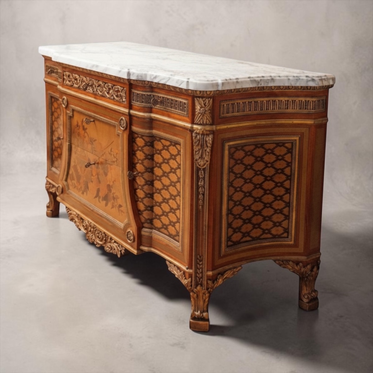  Chest Of Drawers With A Central Recess-photo-1