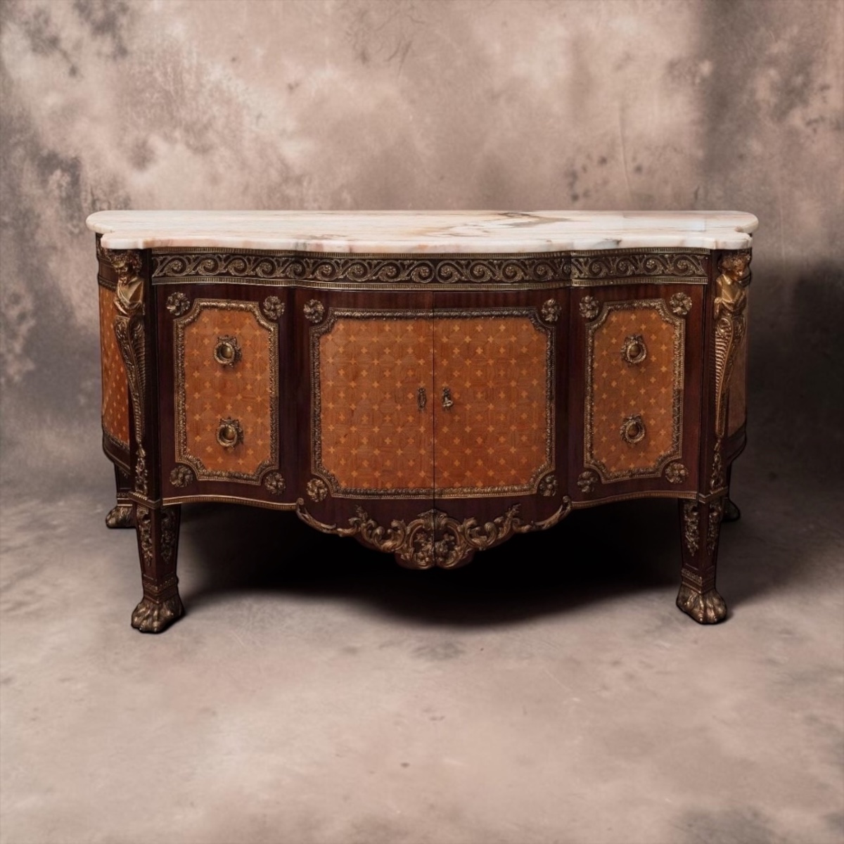 Chest Of Drawers With An Ornate Design-photo-3