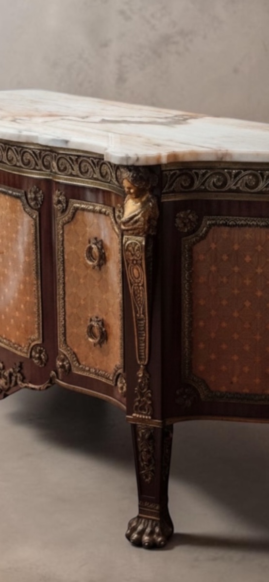 Chest Of Drawers With An Ornate Design-photo-7