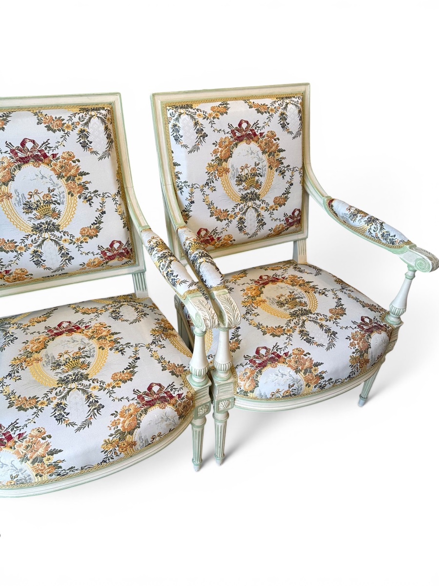 Paire de fauteuils de style Louis XVI en bois laqué – XIXe siècle-photo-2