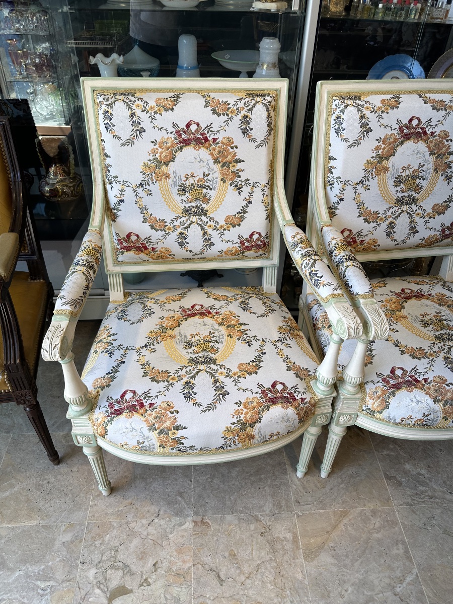 Paire de fauteuils de style Louis XVI en bois laqué – XIXe siècle-photo-3