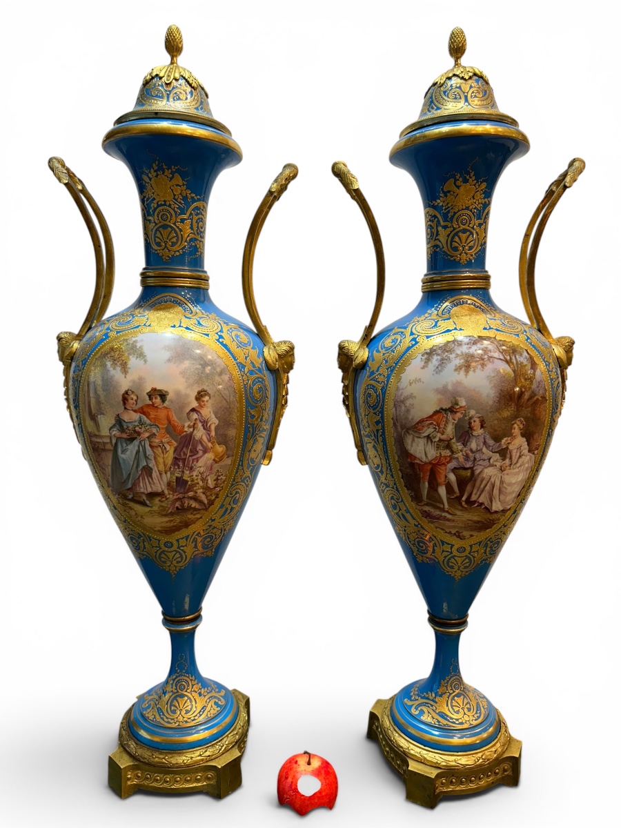 Pair Of Large Lidded Vases Made Of Sèvres Porcelain-photo-5