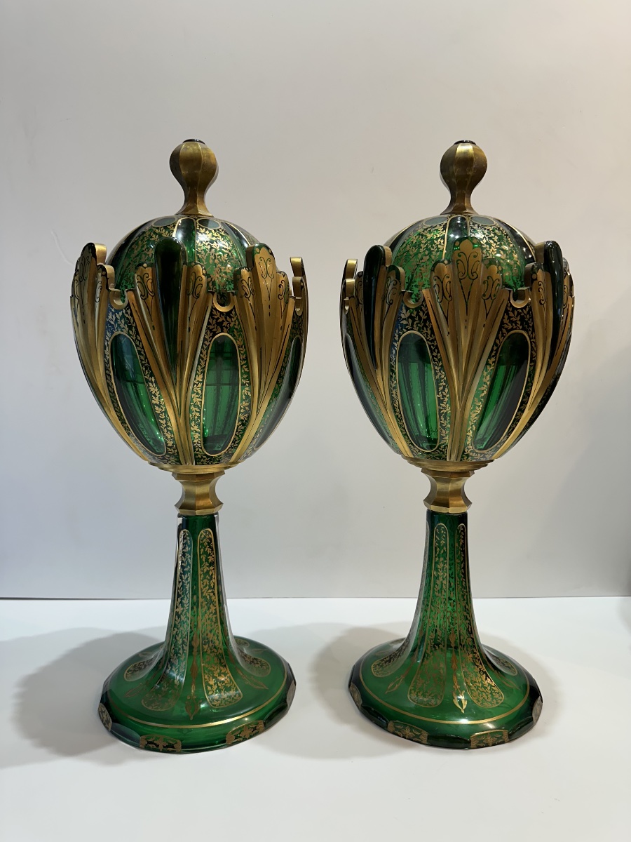 Pair Of Lidded Vases Made Of Green Bohemian Crystal -photo-5