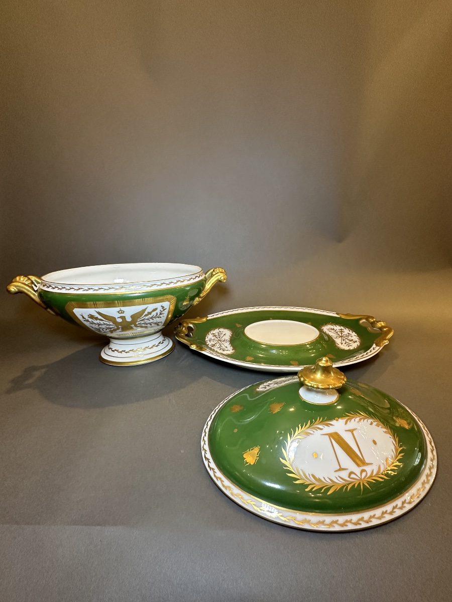 soupière couverte en porcelaine de Paris d’époque Empire – XIXᵉ siècle-photo-3