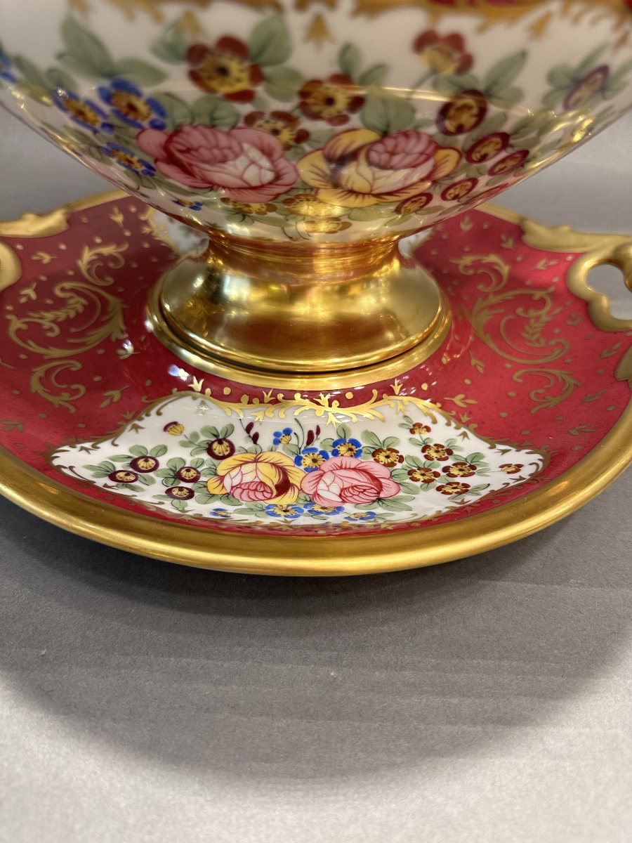 Pair Of Lidded Soup Tureens Made Of Limoges Porcelain By P. Pastaud – Hand-painted Design-photo-3