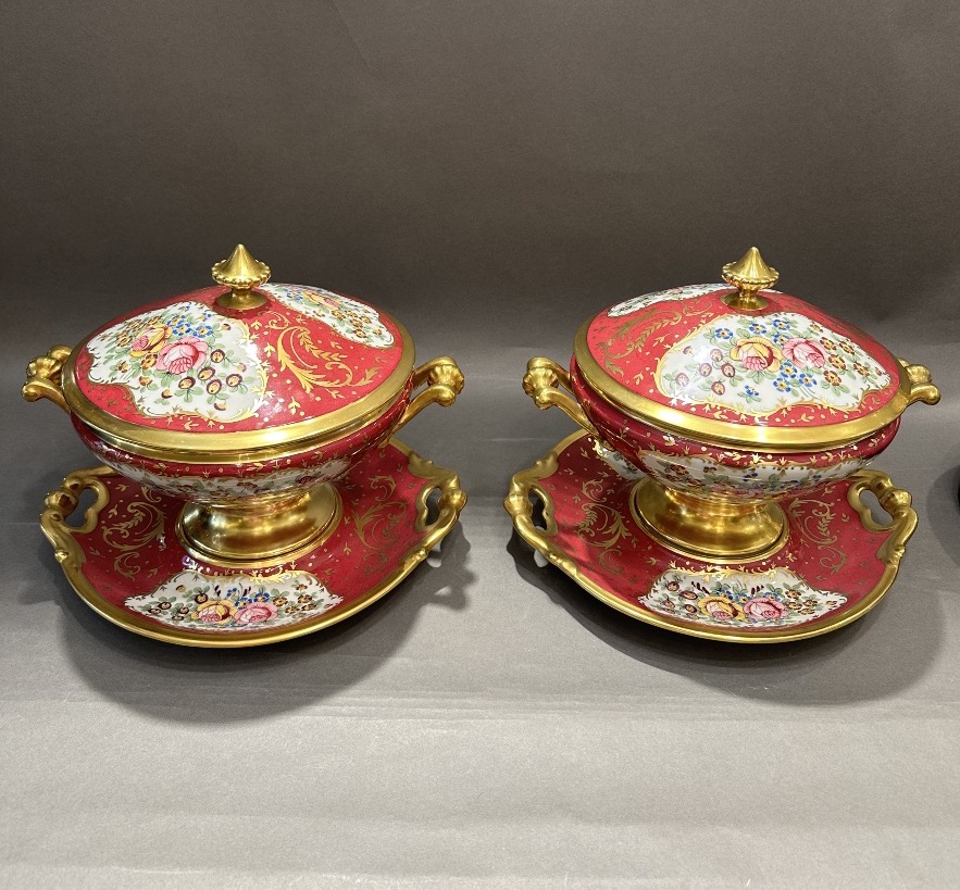 Pair Of Lidded Soup Tureens Made Of Limoges Porcelain By P. Pastaud – Hand-painted Design
