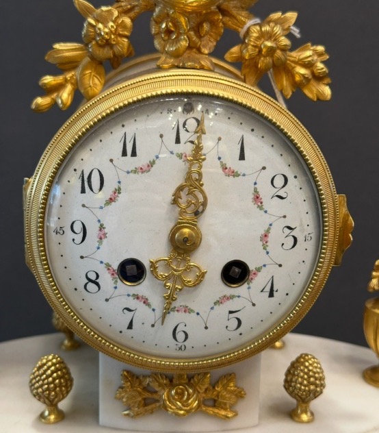 White Marble And Bronze Fireplace Mantelpiece – Clock And Pair Of Vases-photo-8