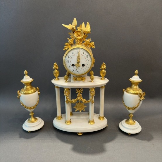 White Marble And Bronze Fireplace Mantelpiece – Clock And Pair Of Vases