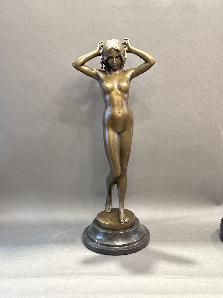 Statue en bronze signée Pittaluga – Hauteur 76 cm-photo-2