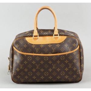 Louis Vuitton Deauville Bag In Monogram Canvas – Natural Leather