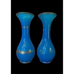 Paire de vases en opaline bleu 