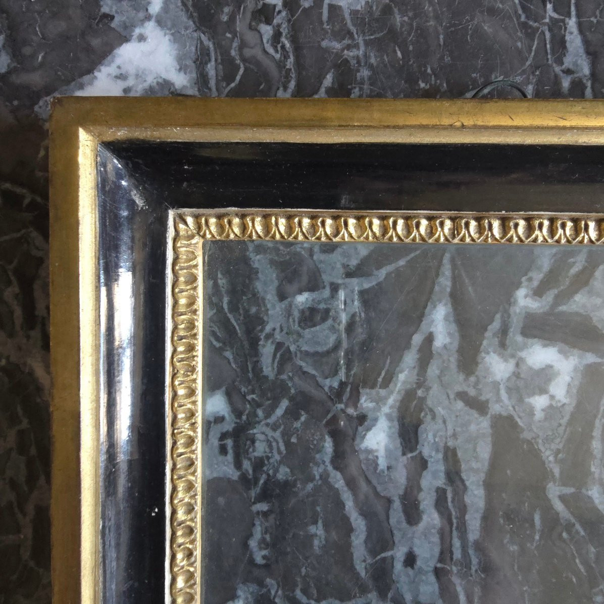Petit cadre début XIXe noir et doré feuillure : 14 x 18 cm-photo-2