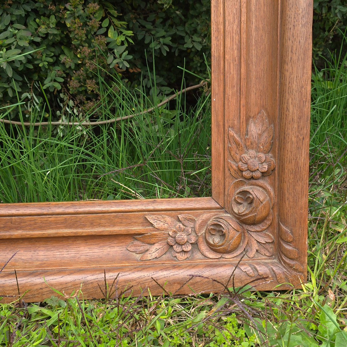 Large Art Deco Frame With Rose Decor And Oak Rebate: 51.5 X 66 Cm-photo-1