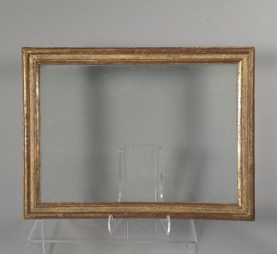 Petit cadre bois doré XVIIIe feuillure : 29 x 20,8 cm