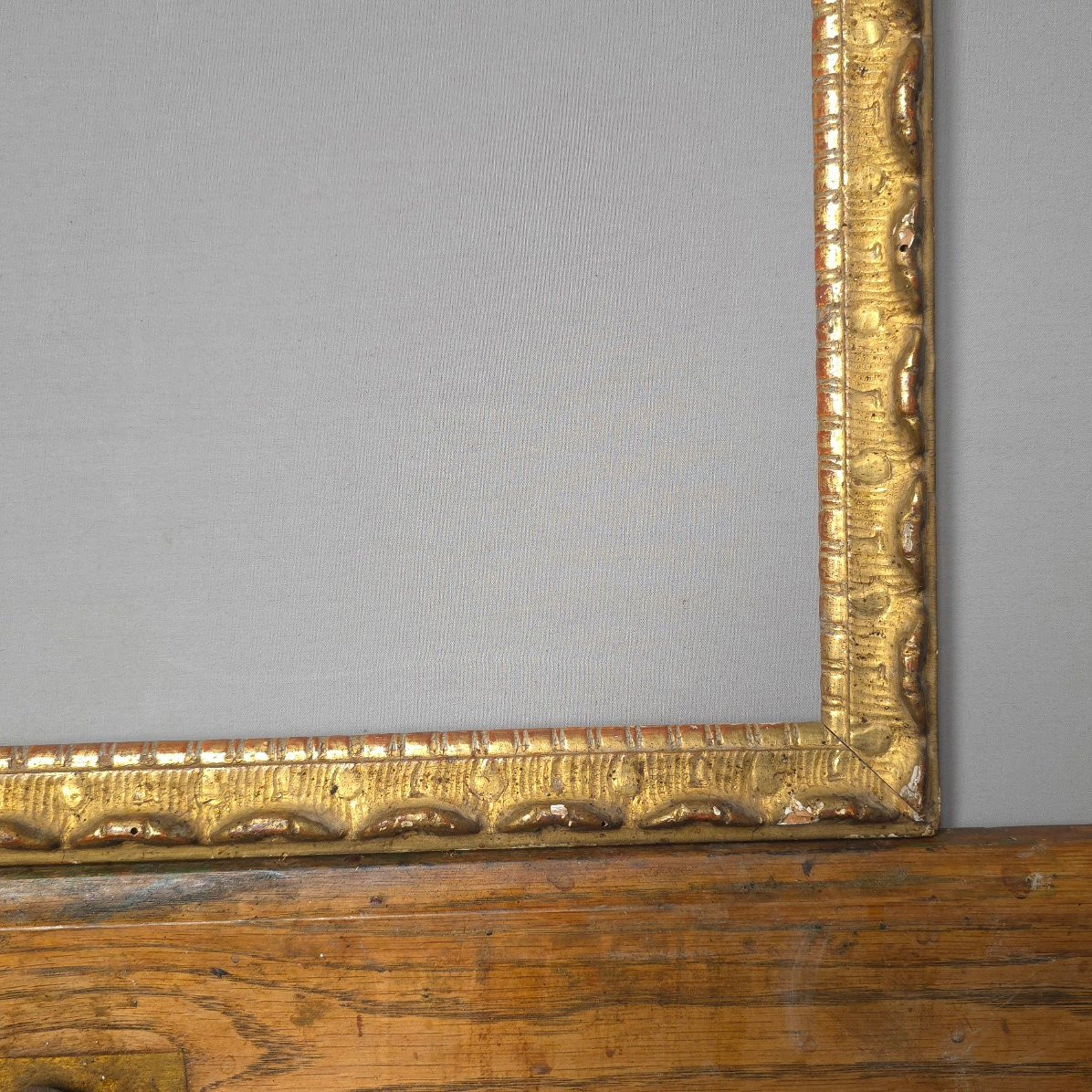 Cadre baguette bous doré XVIII e feuillure : 29,5 x 43 cm-photo-1