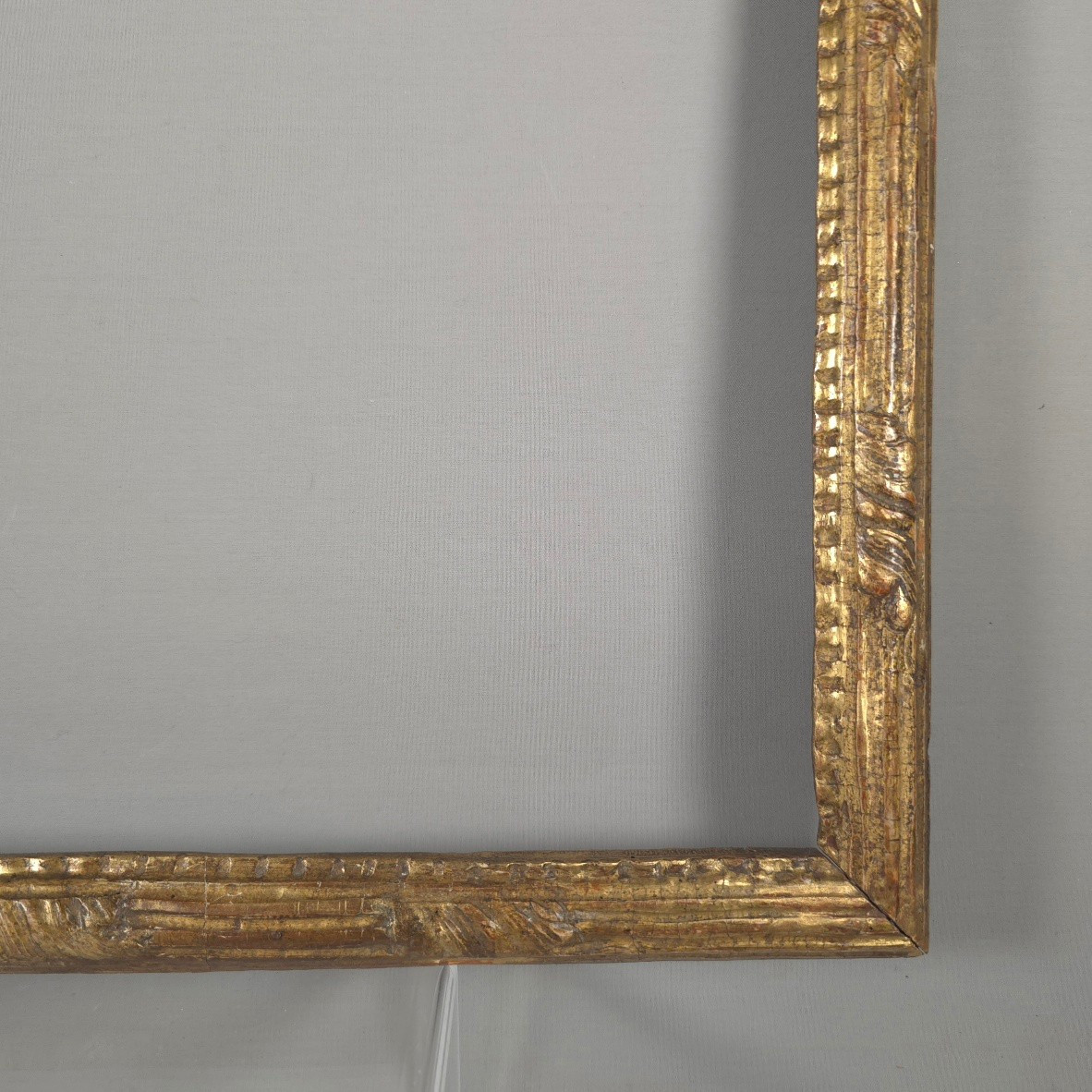 Giltwood Frame, 18th Century. Original Giltwood Frame, Re-ribbed Frame: 35 × 42.5 Cm. View: 32.-photo-2