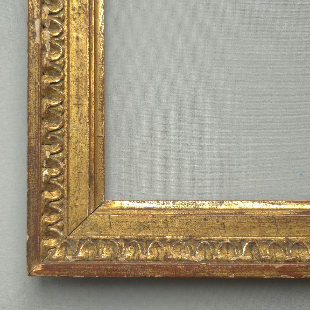 Cadre style Louis XVI époque fin XIXe feuillure : 37,8 x 29 cm-photo-1
