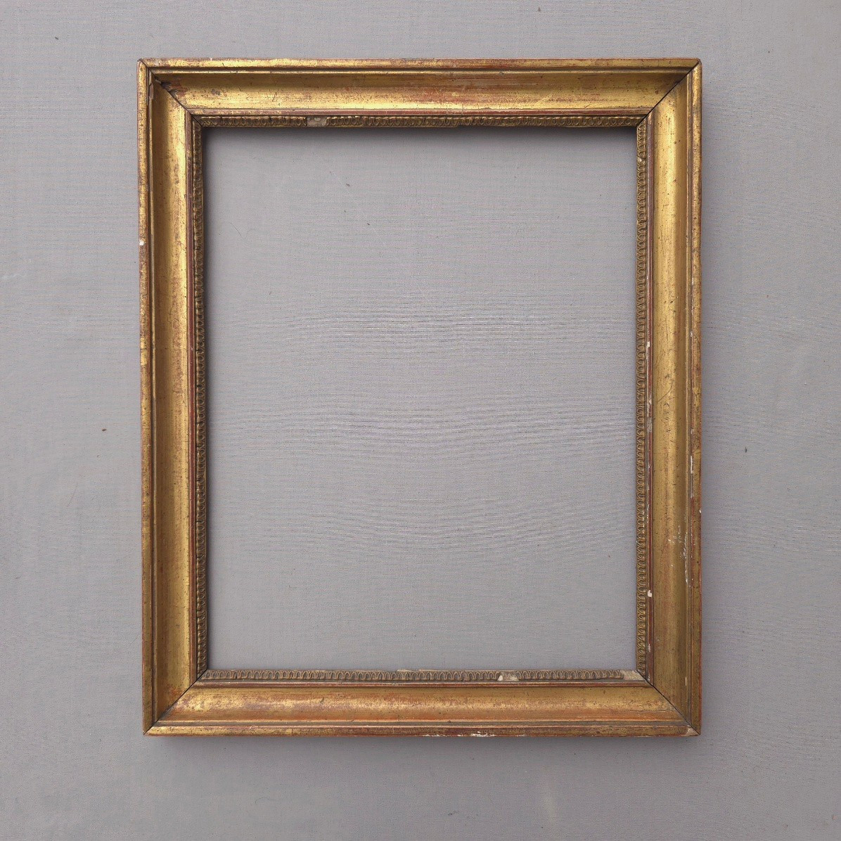 Cadre XIXe Empire bois doré feuillure : 26,5 x 33 cm