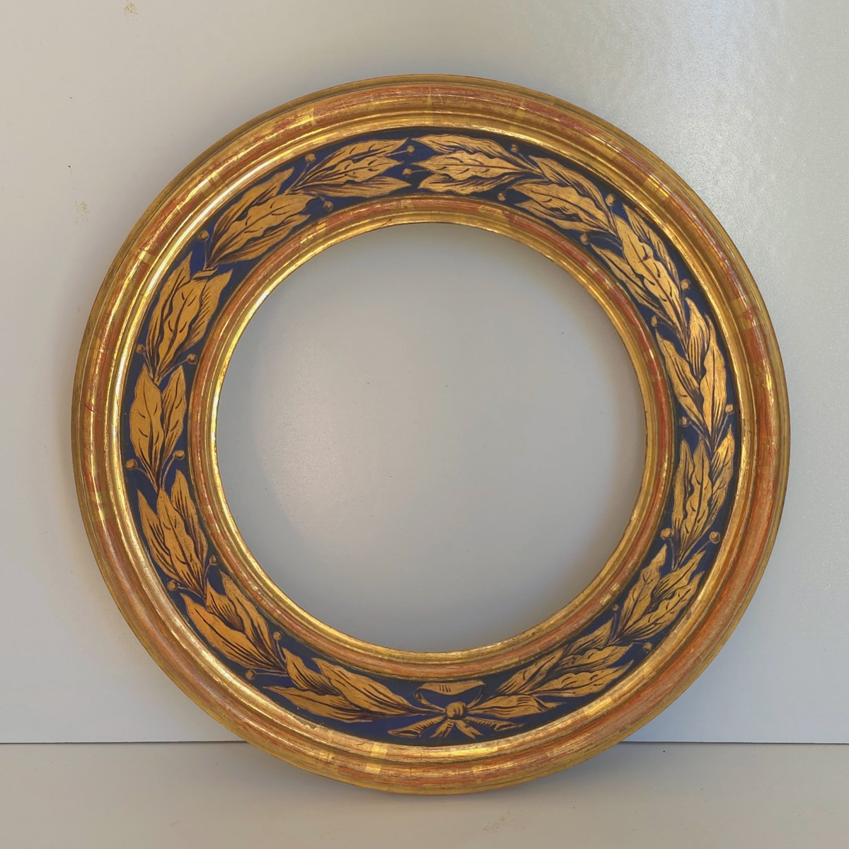 Cadre italien  rond doré décor feuilles de laurier diam :19 cm -photo-4