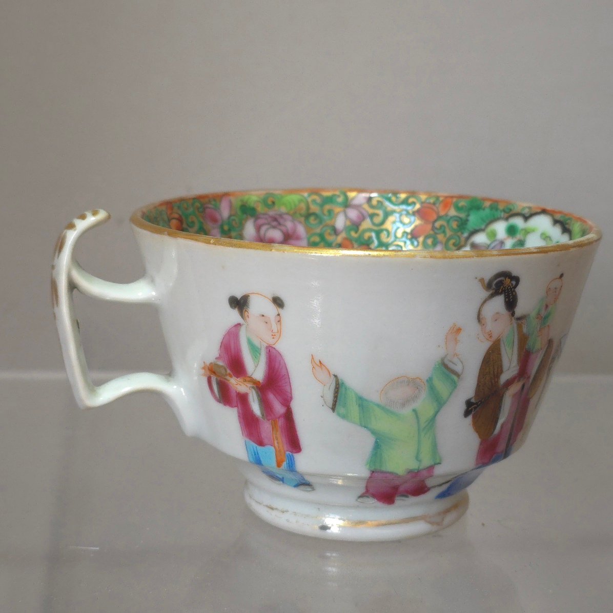   Chinese Canton Porcelain Cup And Saucer, 19th Century, China-photo-2