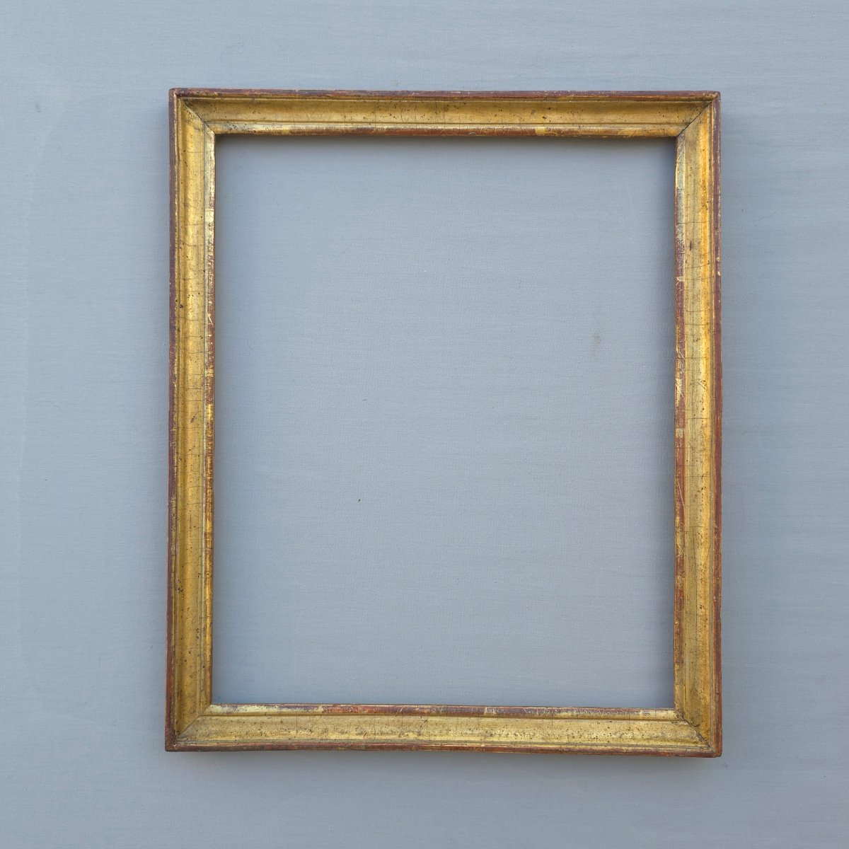 Cadre baguette bois doré milieu XIXe feuillure : 30,5 x 25 cm