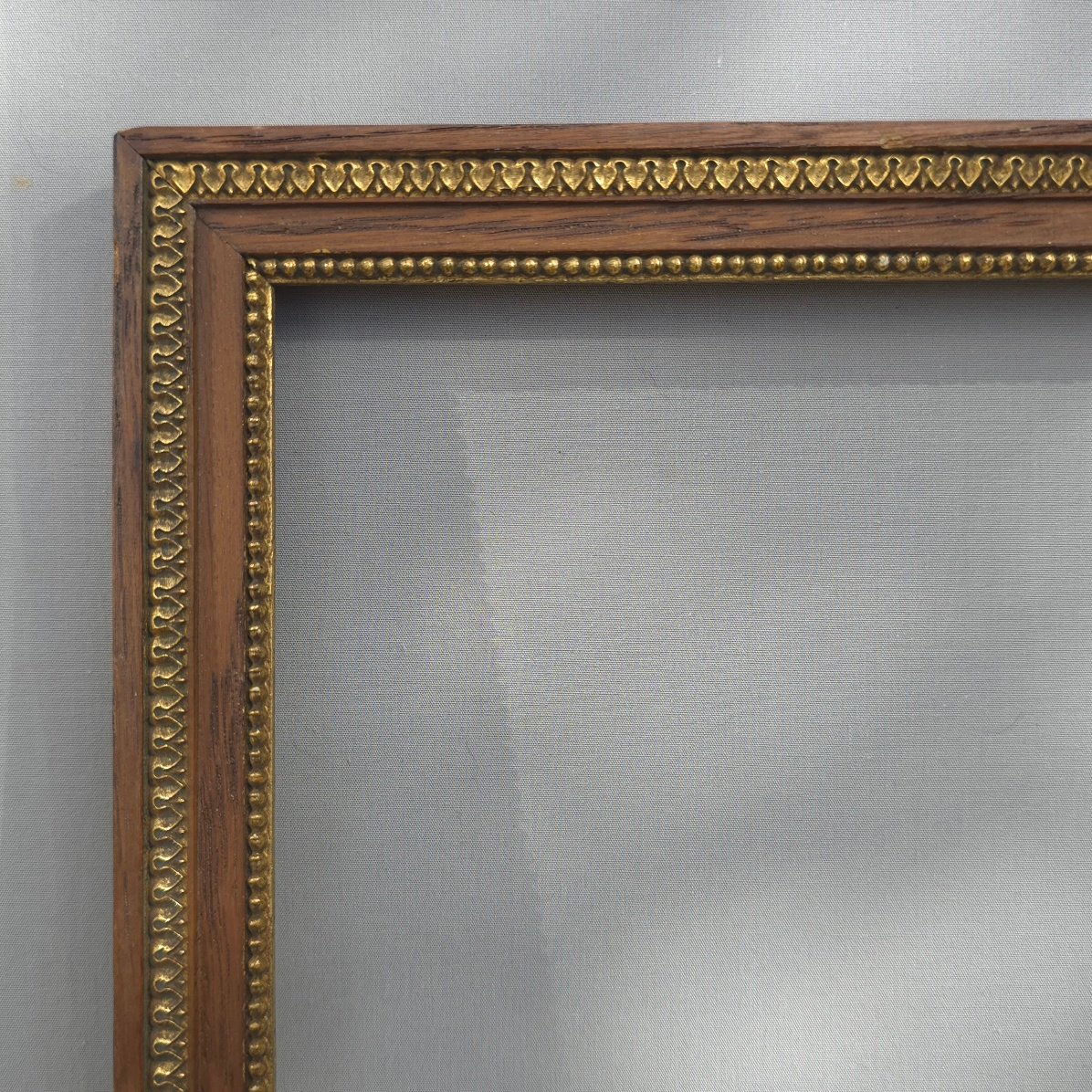 Cadre début XXe bois et stuc doré feuillure : 29,4 x 22,2 cm-photo-2