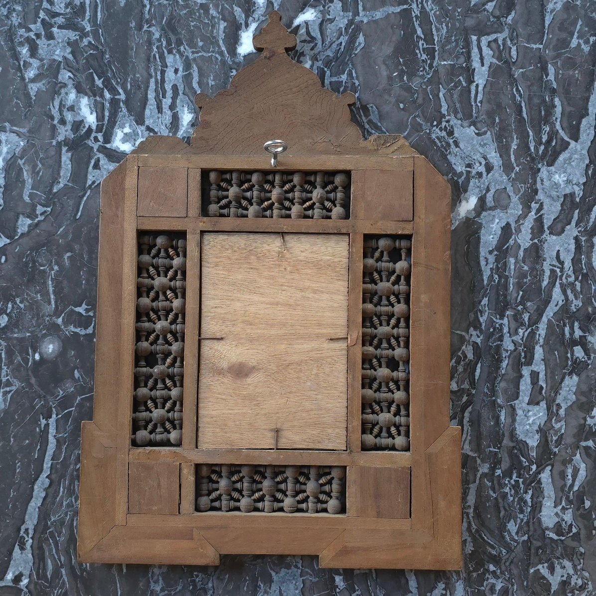 Early 20th-century Orientalist-style Mashrabiya Frame-photo-1