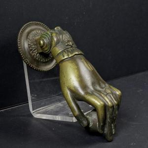 Heurtoir Main XIXe Bronze Longueur : 14 Cm