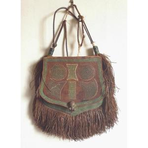 Sac touareg ancien cuir tressé 