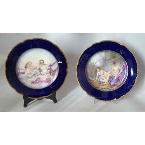 R.Demarseille Paire assiettes porcelaine fine peinte d’après François Boucher