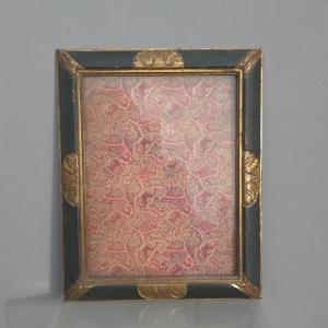 Cadre Art_Déco de style Louis XIV noir et or feuillure : 18 x 24 cm
