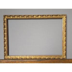 Cadre baguette bous doré XVIII e feuillure : 29,5 x 43 cm