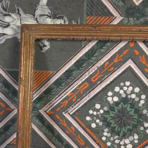 Cadre baguette XVIIIe Louis XVI bois doré feuillure :  24 x 32 cm