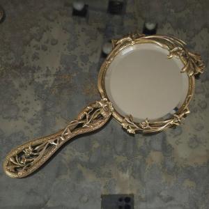 Miroir mural face à main bronze Art_Nouveau longueur : 29 cm