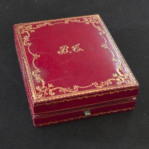 Leroy Et Cie Jewelry: Red Moroccan Leather Jewelry Box With A Small Metal Clasp Marked "b.t."