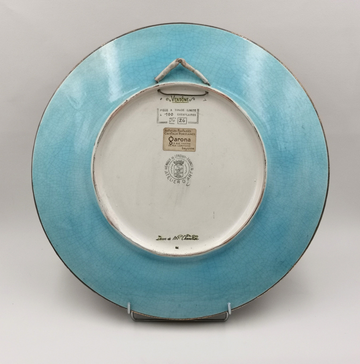 Important plat en émaux de Longwy , modèle Vendôme de Maurice-Paul Chevallier-photo-3