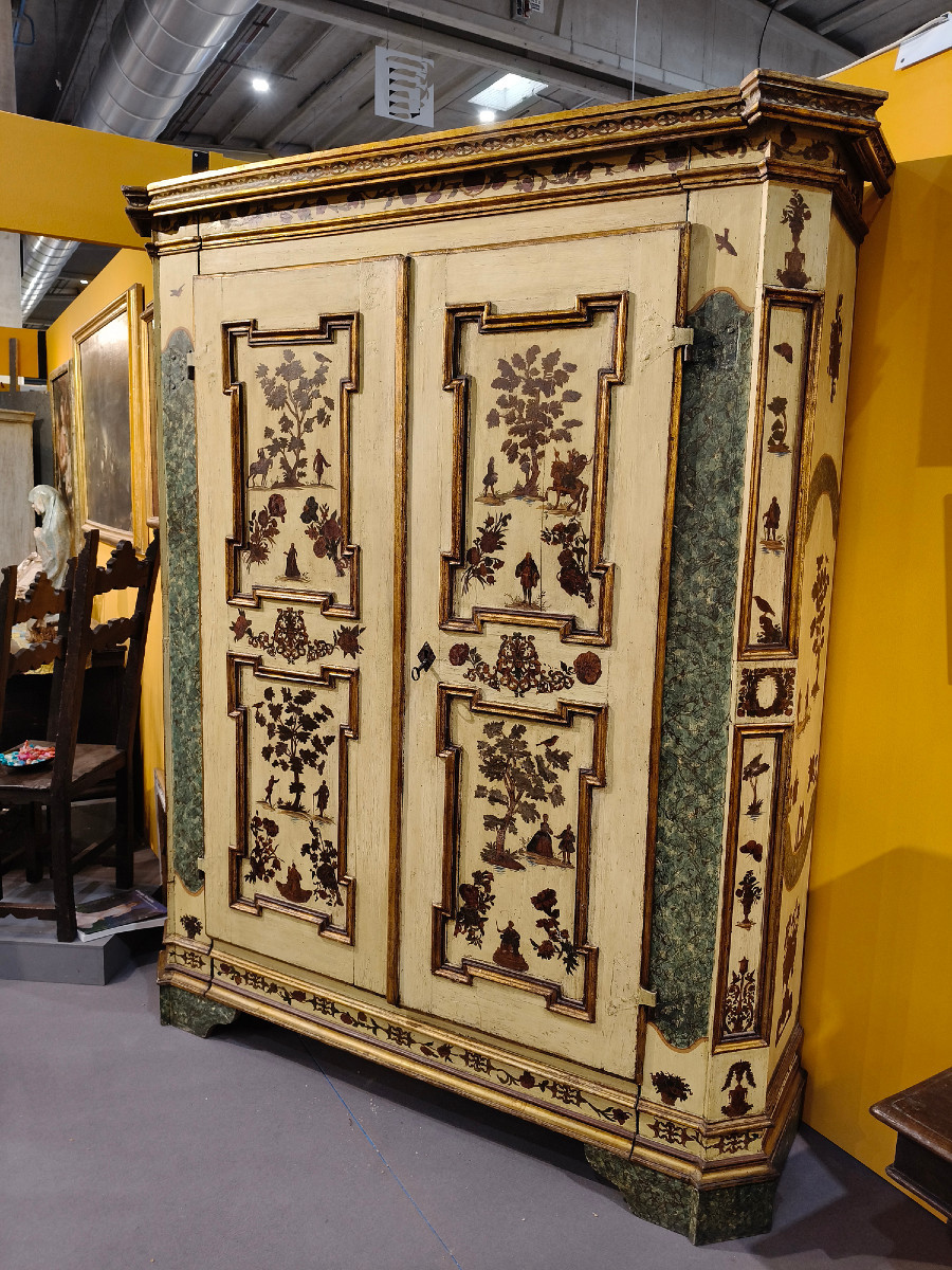 Lacquered Arte Povera Cabinet, Marche, 18th Century-photo-2