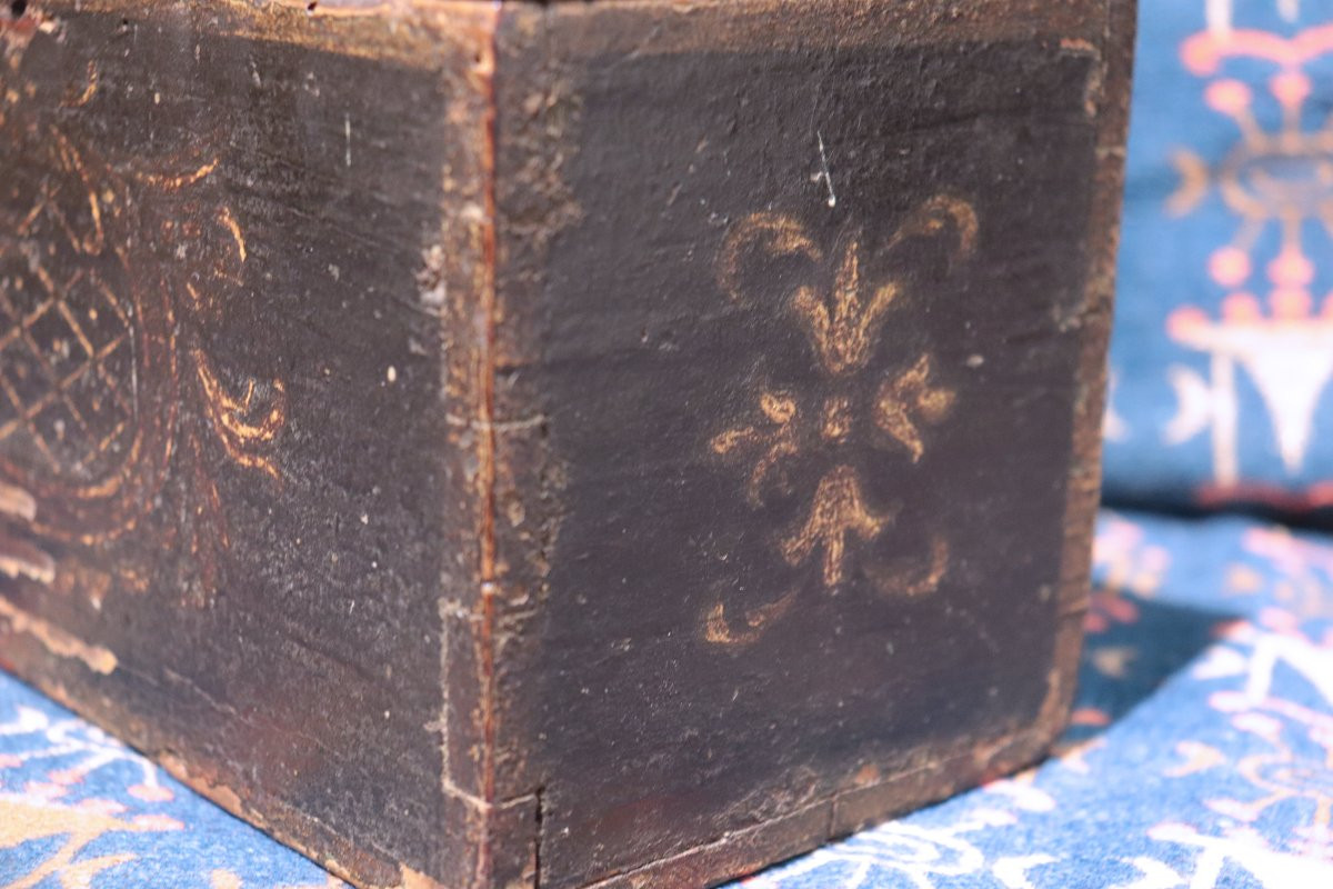 Coffret laqué, Toscane, 17e siècle-photo-4