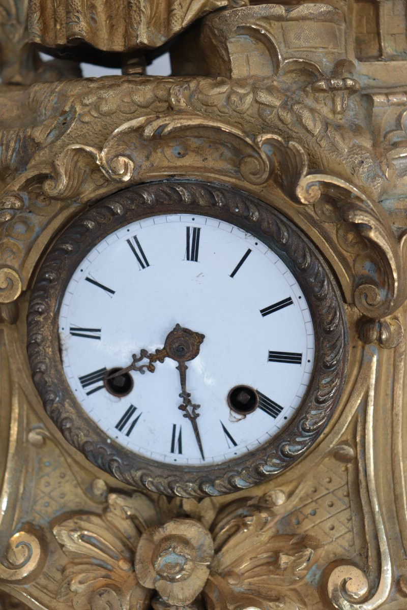 Pendule de table en bronze doré, France,  XIXe siècle-photo-1