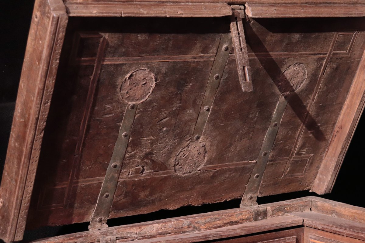 Gothic Chest, Veneto, 15th Century-photo-2