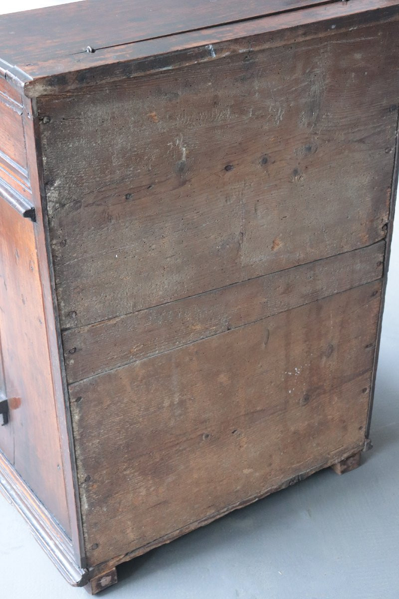  Walnut Kneeler, Tuscany, 17th Century-photo-4