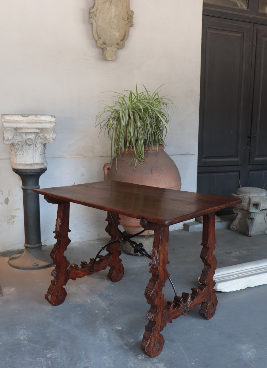 Table en forme de lyre, Espagne, XVIIe siècle-photo-2
