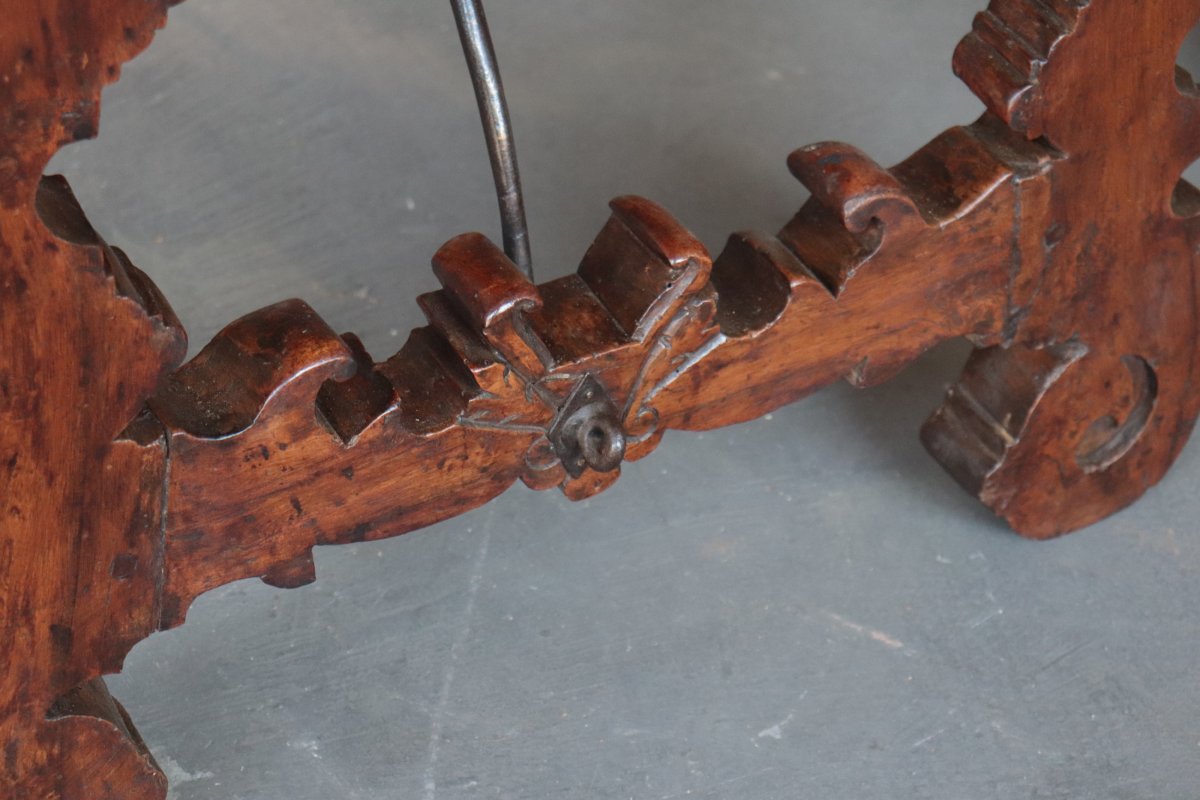 Table en forme de lyre, Espagne, XVIIe siècle-photo-1