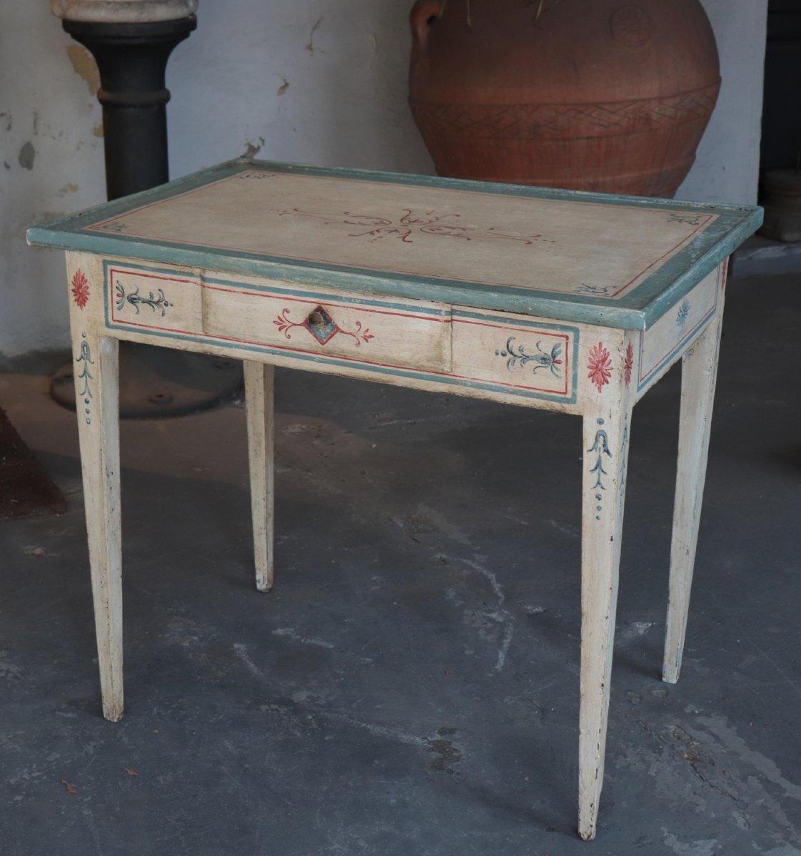 Table laquée  Toscane, fin du XVIIIe siècle