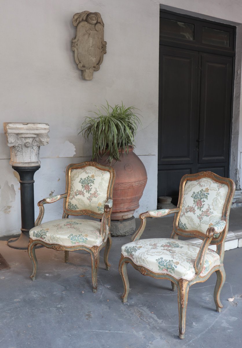 Paire de fauteuils laqués, XVIIIe siècle-photo-1