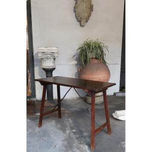 Table  en noyer, Toscane, 18e siècle