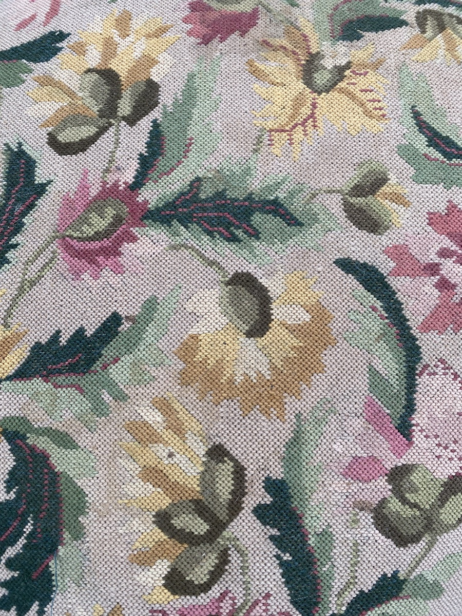 Grand tabouret Louis XIII en tapisserie motif fleuri-photo-3