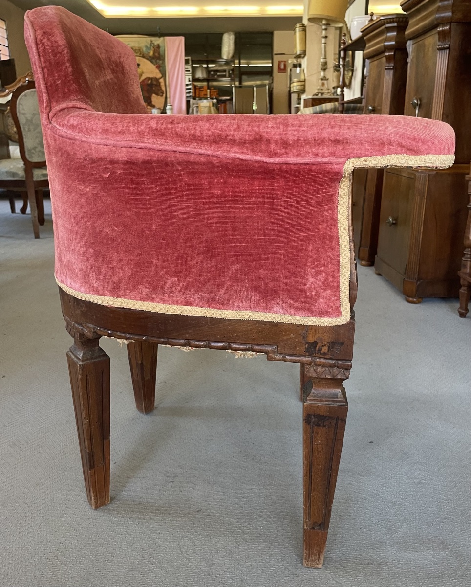 Antique Walnut Armchair, Louis XVI Style -photo-2