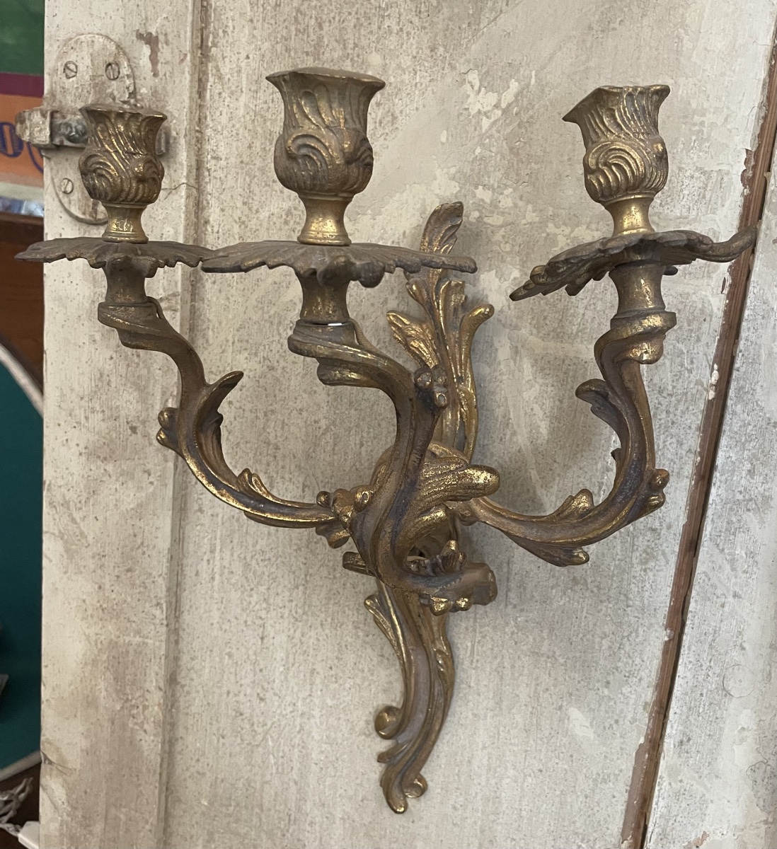 Ancienne applique en bronze doré style Rocaille-photo-3